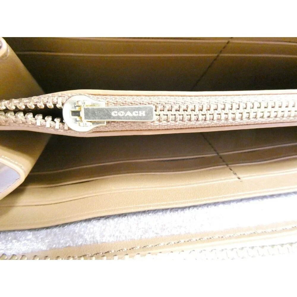 Coach Signature Light Washed Denim Chalk Accordion Zip‎ Wallet NWT C5684
